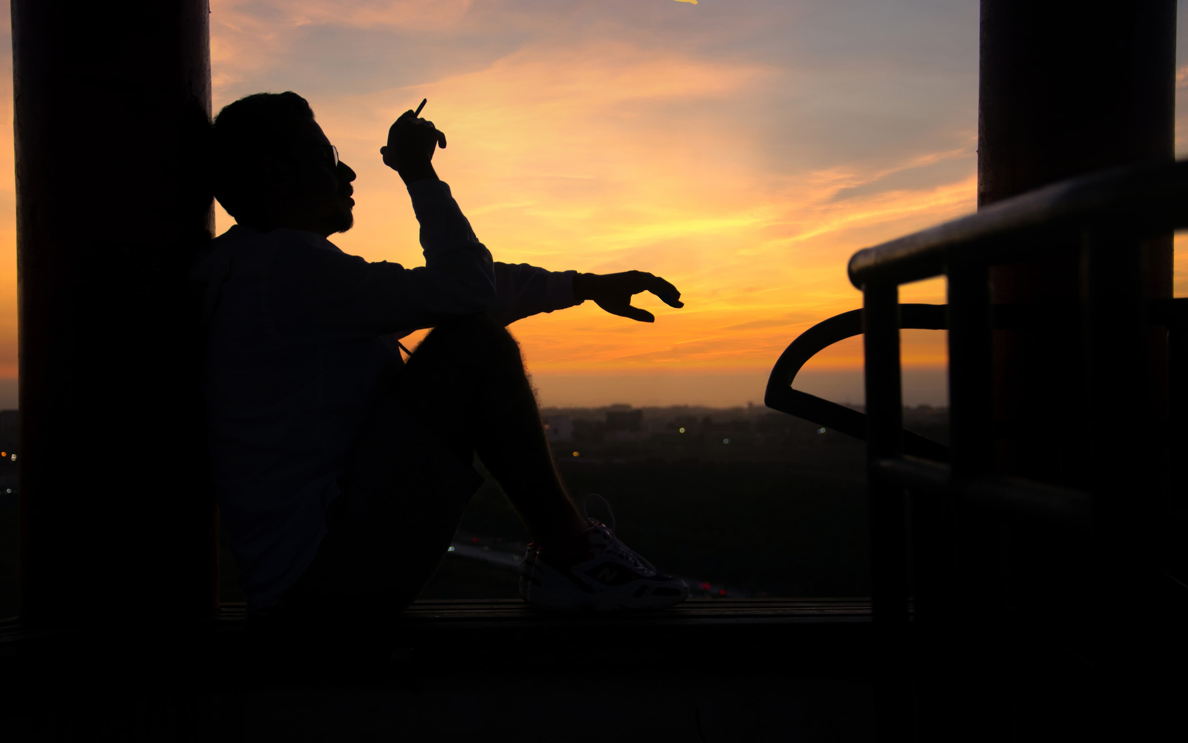 Last Light, Last Smoke