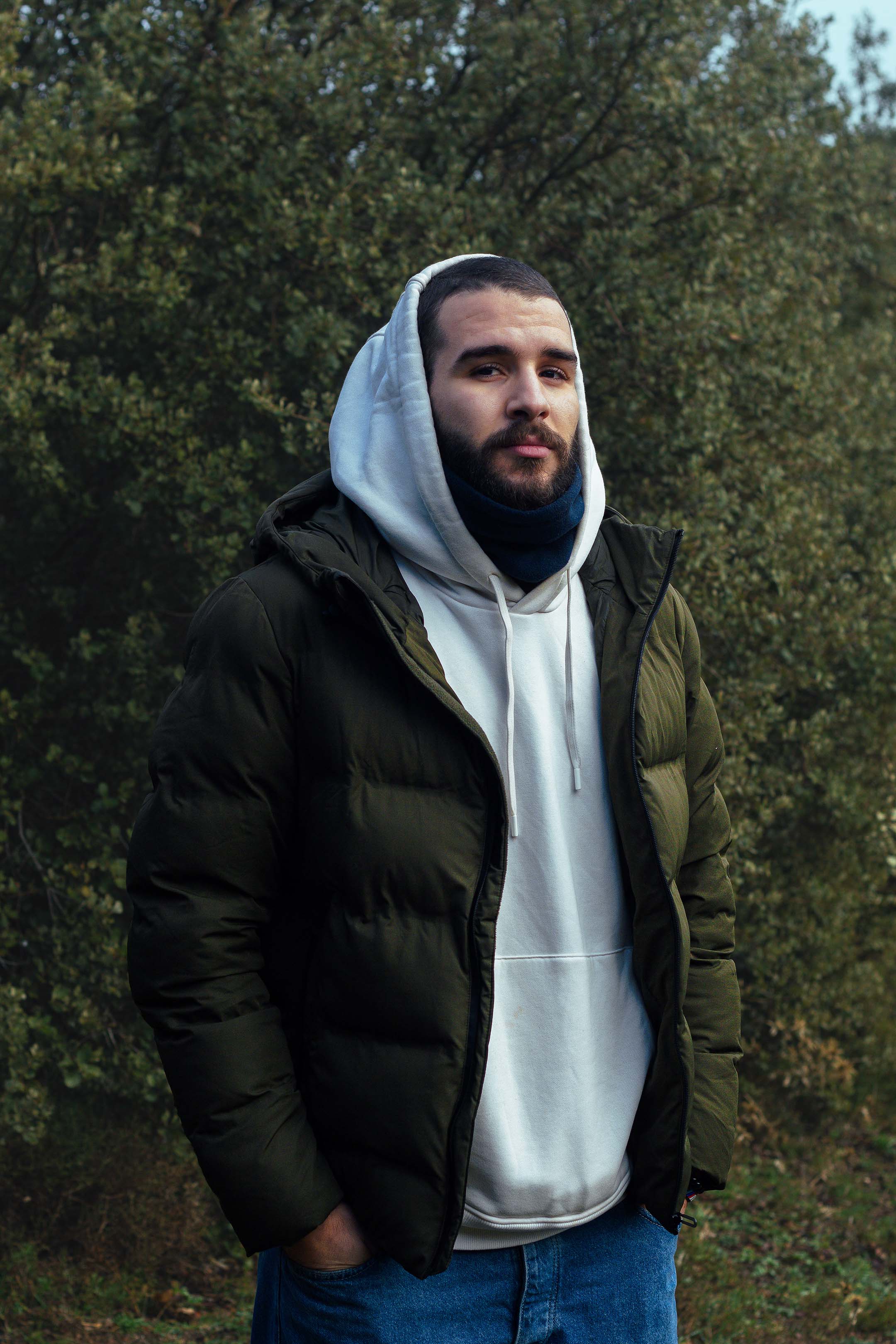 Between Silence and Thought